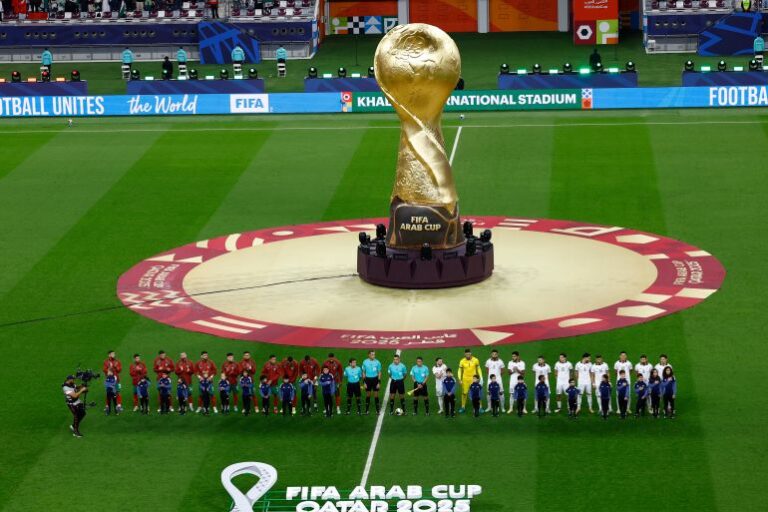 نصف نهائي كأس العرب 2025: جدول المباريات والقنوات الناقلة