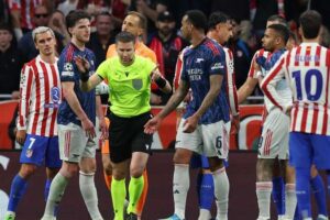 هل حُرم أرسنال من ركلة جزاء ثانية أمام أتلتيكو مدريد؟ جدل VAR يشتعل في دوري أبطال أوروبا