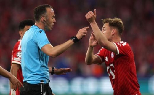 جدل تحكيمي في مباراة باريس سان جيرمان و بايرن ميونخ.. لماذا لم يحتسب VAR لمسات اليد؟