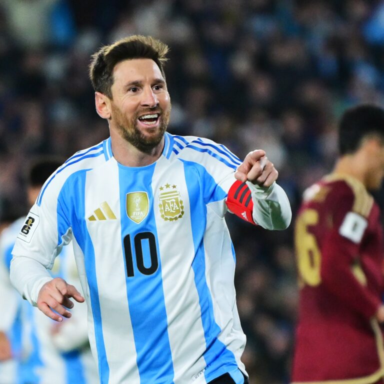ميسي يواصل كتابة التاريخ في كأس العالم 2026.. رقم قياسي جديد يقود الأرجنتين إلى العلامة الكاملة