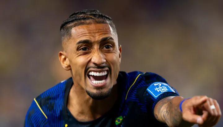 قلق في برشلونة بعد تعرض رافينيا لانزعاج في الفخذ خلال مواجهة البرازيل وأستراليا