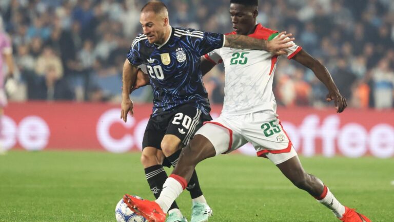 مشاركة لاعبي ليفربول في التوقف الدولي: فوز 7-0 للأرجنتين وتألق فردي وأحداث أخرى